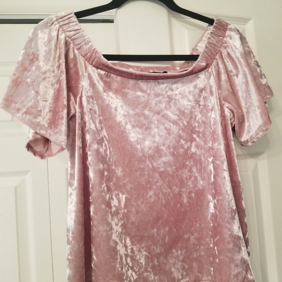 Top - Picture 1 of 4